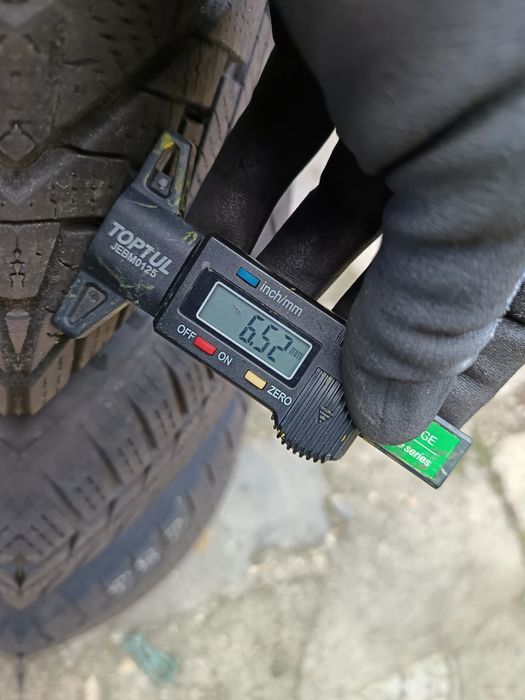 Anvelope MS iarna 235 55 19 continental 2019 5-6mm