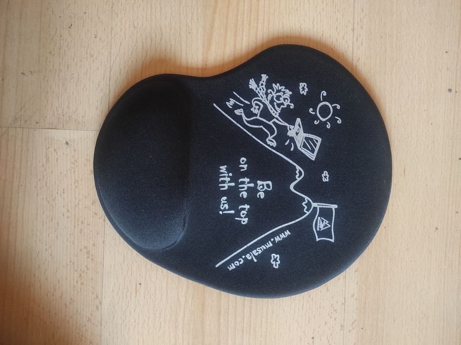 Подложка за мишка за компютър