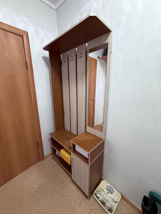 Продам Прихожую