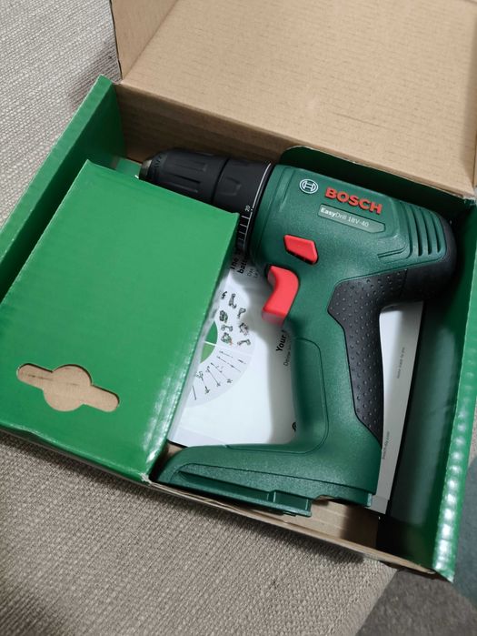 Bosch EasyDrill 18V-40 – Surubelnita cu acumulator