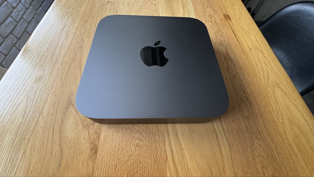 Mac Mini(2018)  A1993