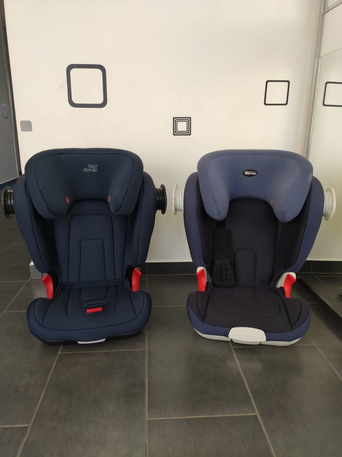 Scaun auto Britax Romer Kidfix cu isofix pentru copii între 15-36 kg