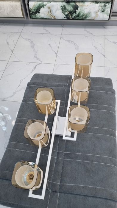 Люстра плафонли.