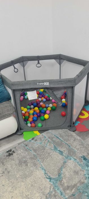 Tarc de joaca hexagonal