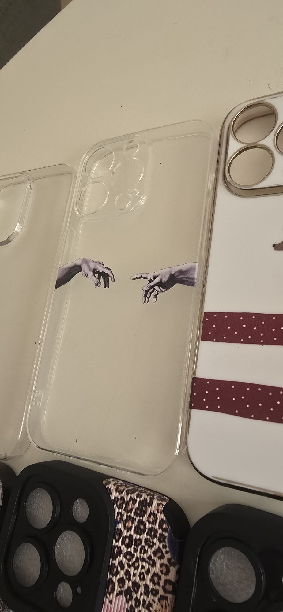 Калъфи / кейсове IPhone 14pro