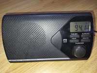Портативен радиоприемник FM + часовник с аларма