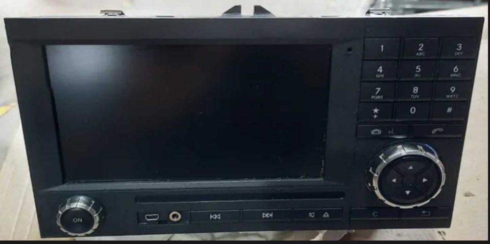 Multimedia Radio navigatie Mercedes Benz Actros MP4 cod A0004469962