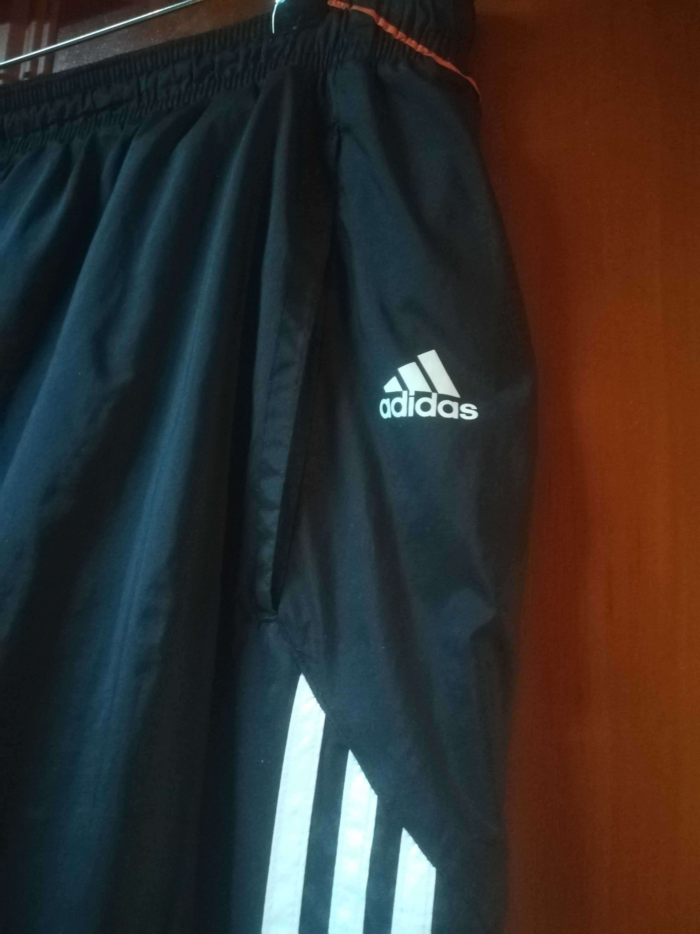 Pantaloni trening originali Adidas