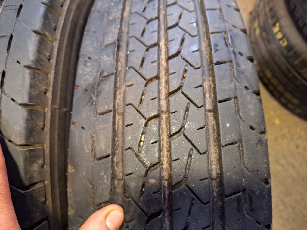 Anvelope Bridgestone 195/75/16 C de vară 6 buc ff bune