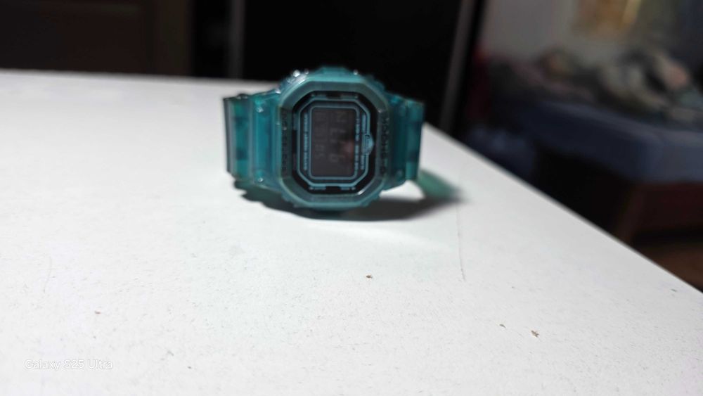 Ръчен часовник Casio DW5600