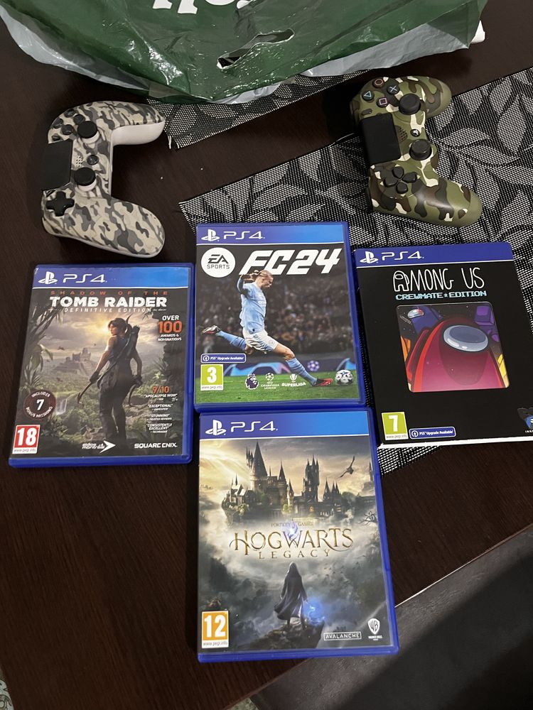 PS4 cu 2 manete + FC24, Hogwarts Legacy – stare excelentă