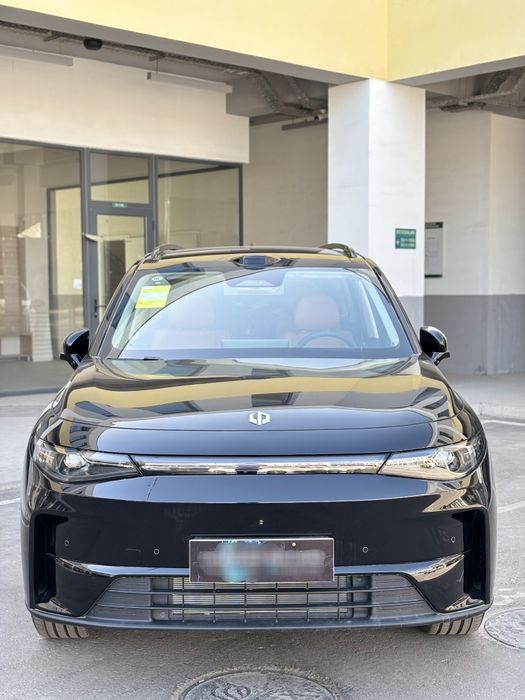 Leapmotor c16 3/3 poz hybrid 2026