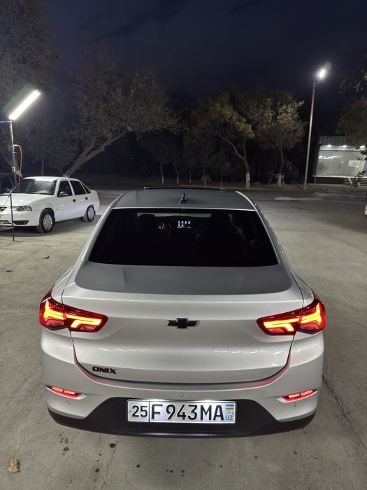 Onix red line full 2024 sotiladi srochniga