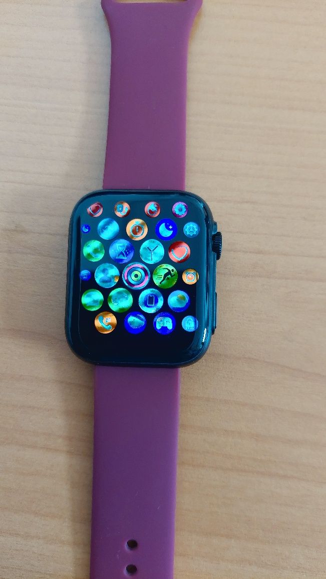 Чисто нов Смарт часовник Водоустойчив с много екстри Smart Watch