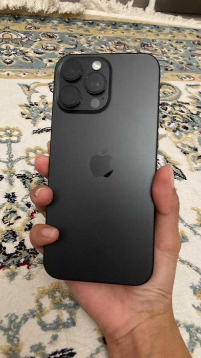 Продам Iphone 16 Pro Max 512gb