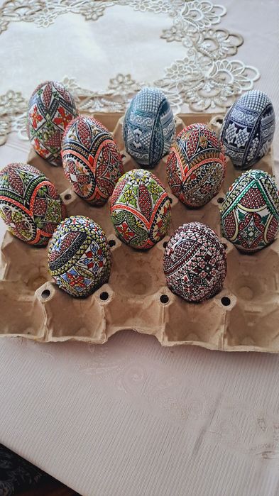 Oua incondeiate cu ceară