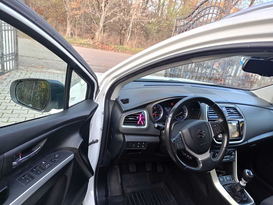 Suzuki SX4 S-Cross Passion 1.4 Hybrid 2020, Unic proprietar, 97.000 km
