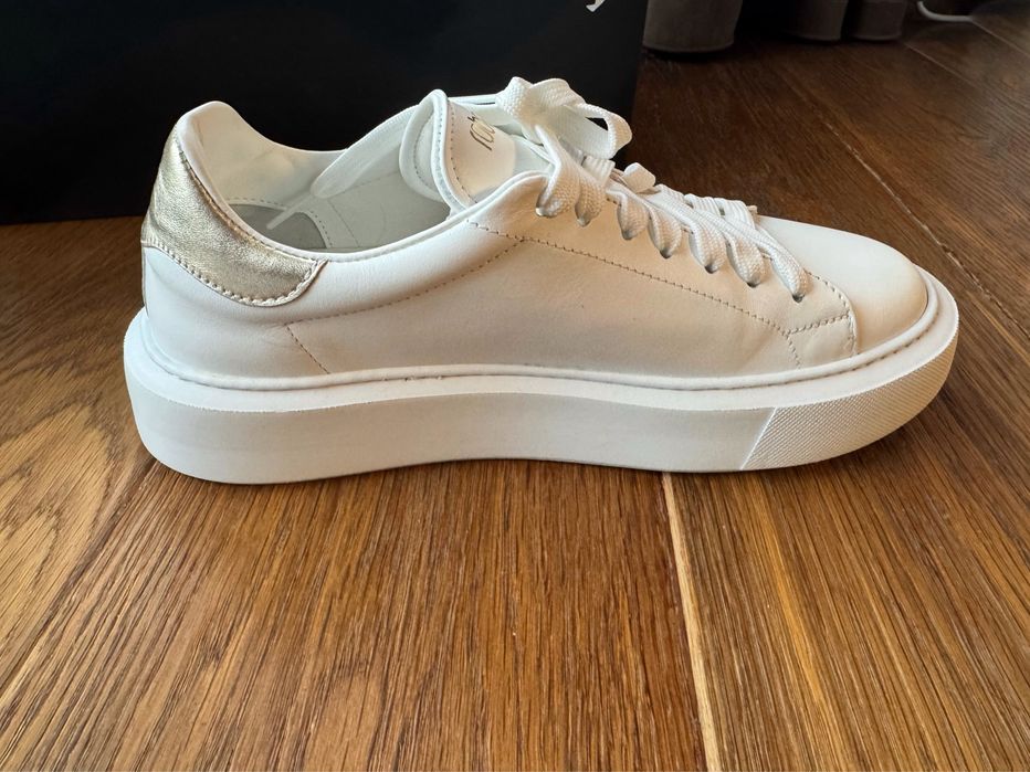 Дамски сникърси Roberto Cavalli: нови, оригинални