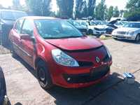 Dezmembrez Renault Clio 3 1.5 Diesel Din 2007