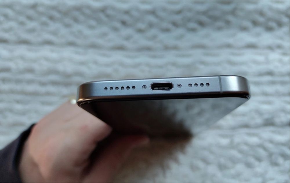 Iphone 15 pro max natural titanium 256gb