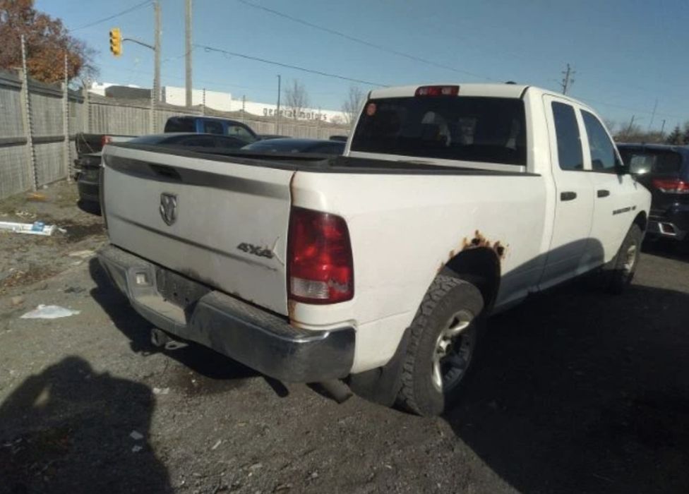 Dodge Ram 5.7 2012 на части