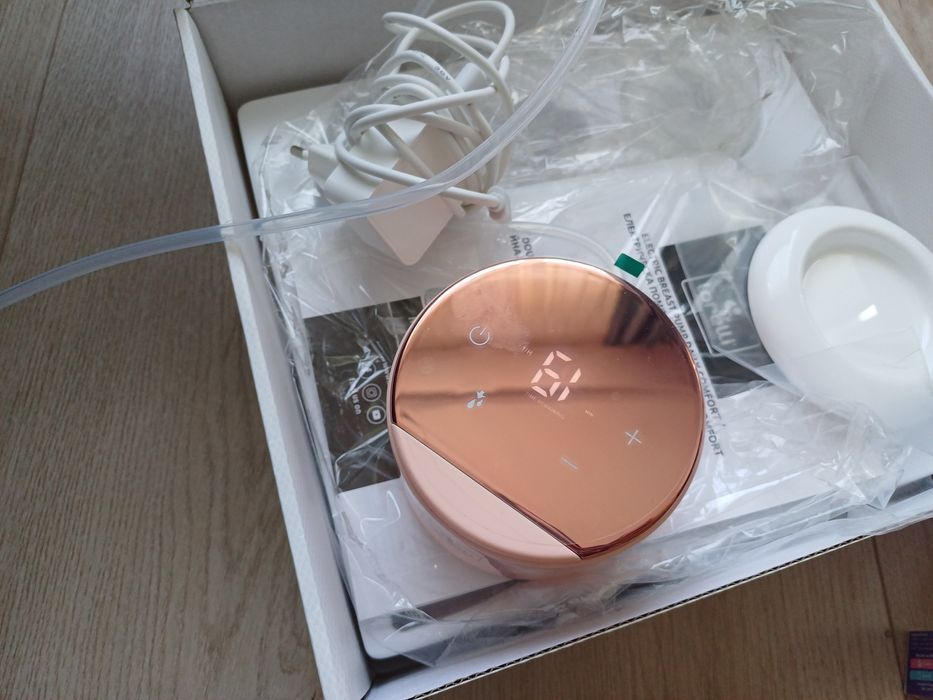 Електрическа помпа за кърма, нова  с гаранция 2 г