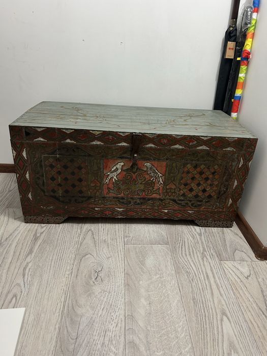 Казахский сундук сандык сандық