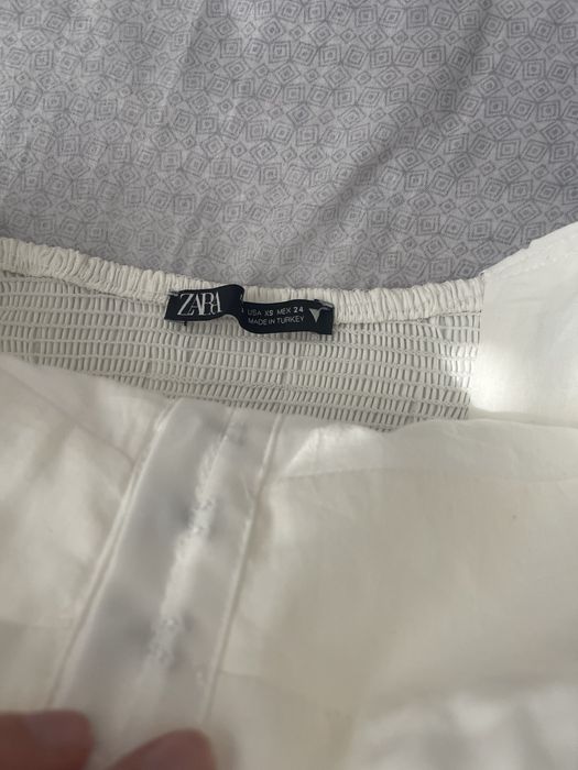 Дамски бюстиета Zara