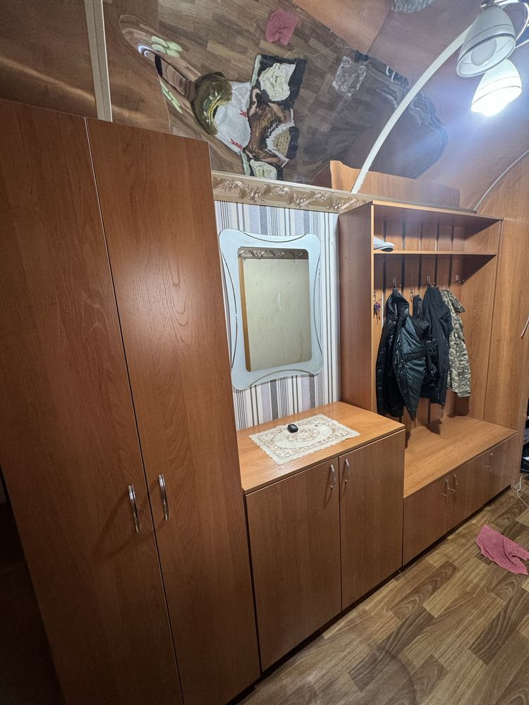 Продается прихожая