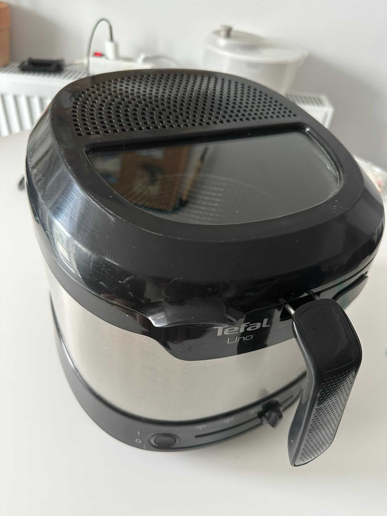 Friteuza Tefal Uno FF215D30
