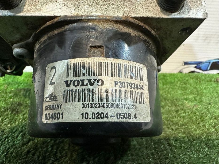 Pompa abs volvo xc90 2002-2014, cod: p30793444, a4266, 30793445