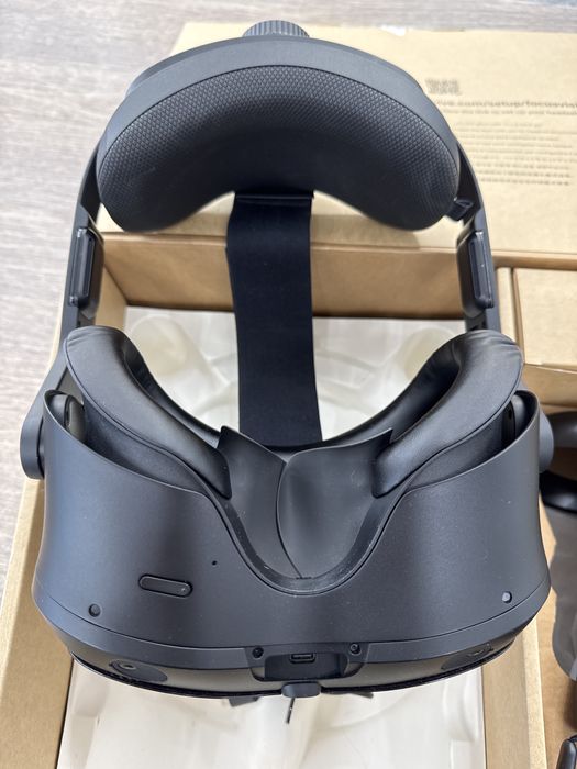 Ochelari VR HTC Vive Focus Vision 128GB