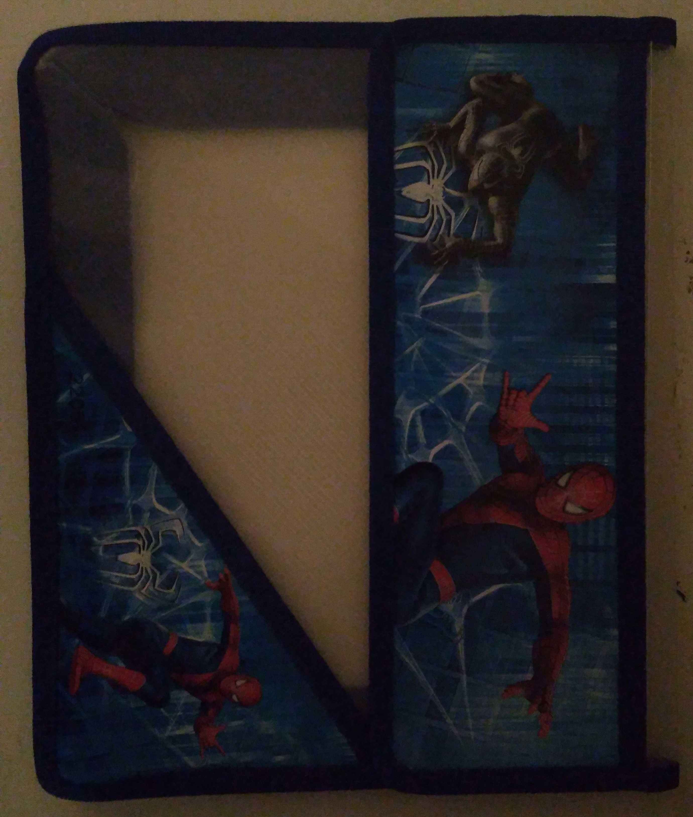Продам новую детскую папку для тетрадей Человек-паук Spider-man