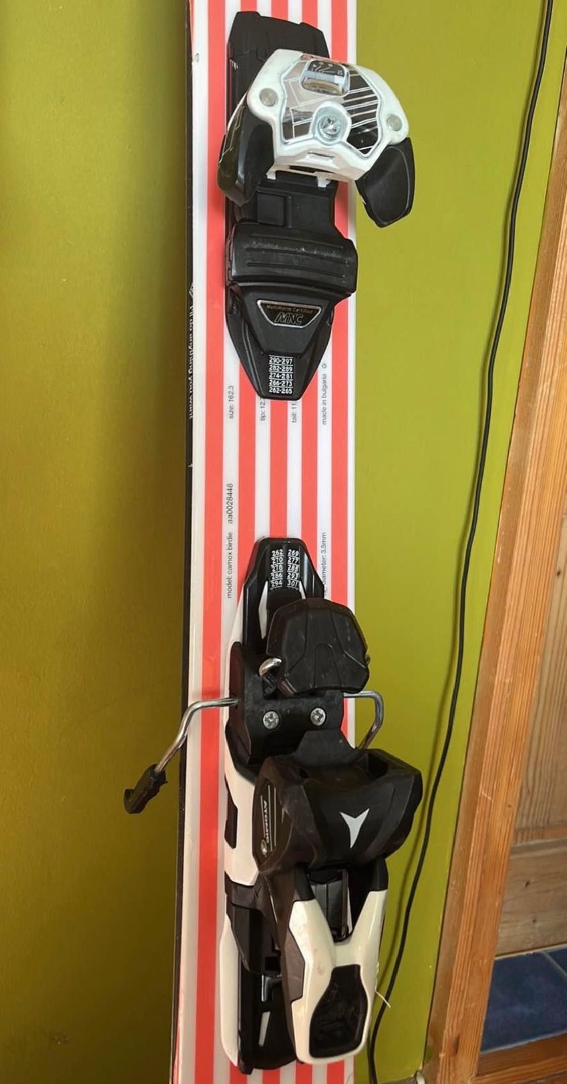 Black Crows Ски с Atomic Bindings 162.3cm (price negotiable)