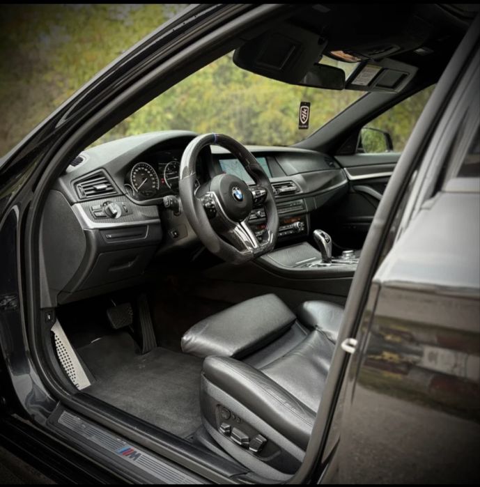 BMW 535 * M-pack * Soft - close * Head - up * Panorama