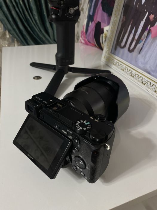 Продам sony6300 в хорошем состояний