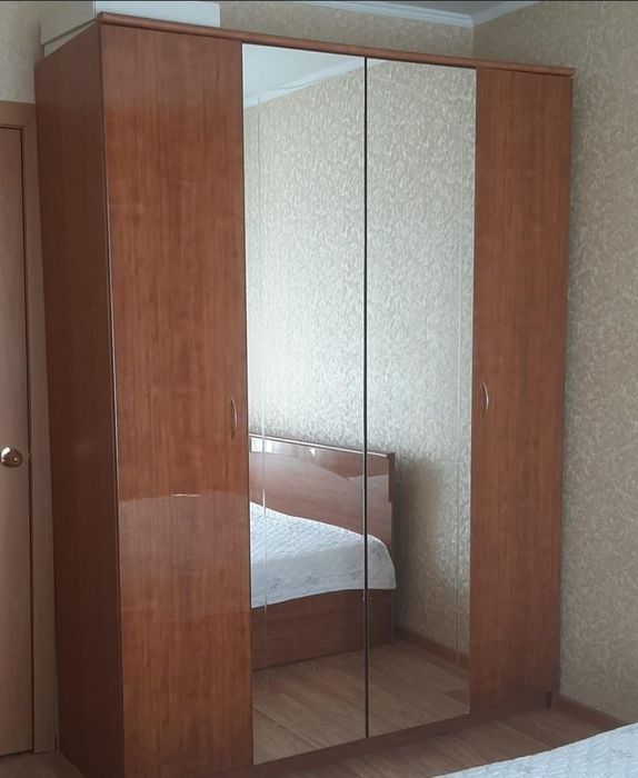 Продам шкаф 45000