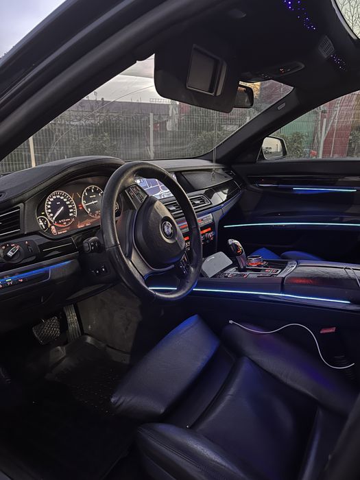 Seria 7 f01 730d individual  , 3 butoane ingrijit