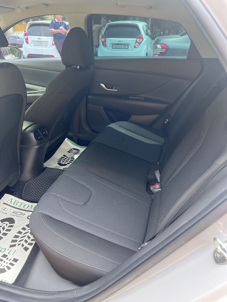 Hyundai elantra 1.6