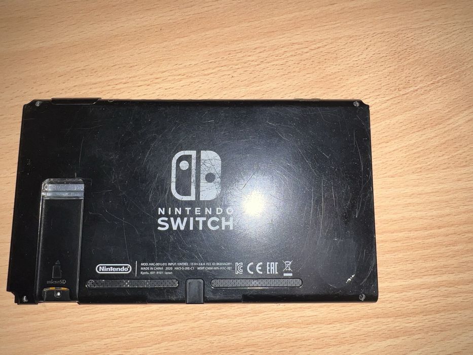 Vand Nintendo Switch (defect)