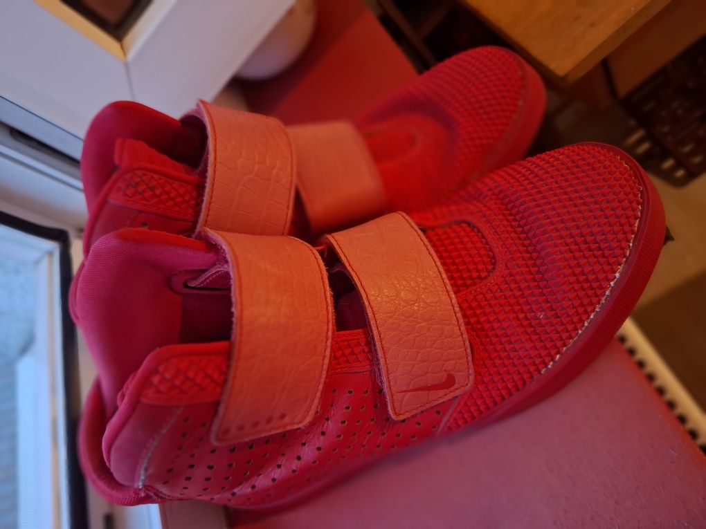 Nike Flystepper 2K3 Red