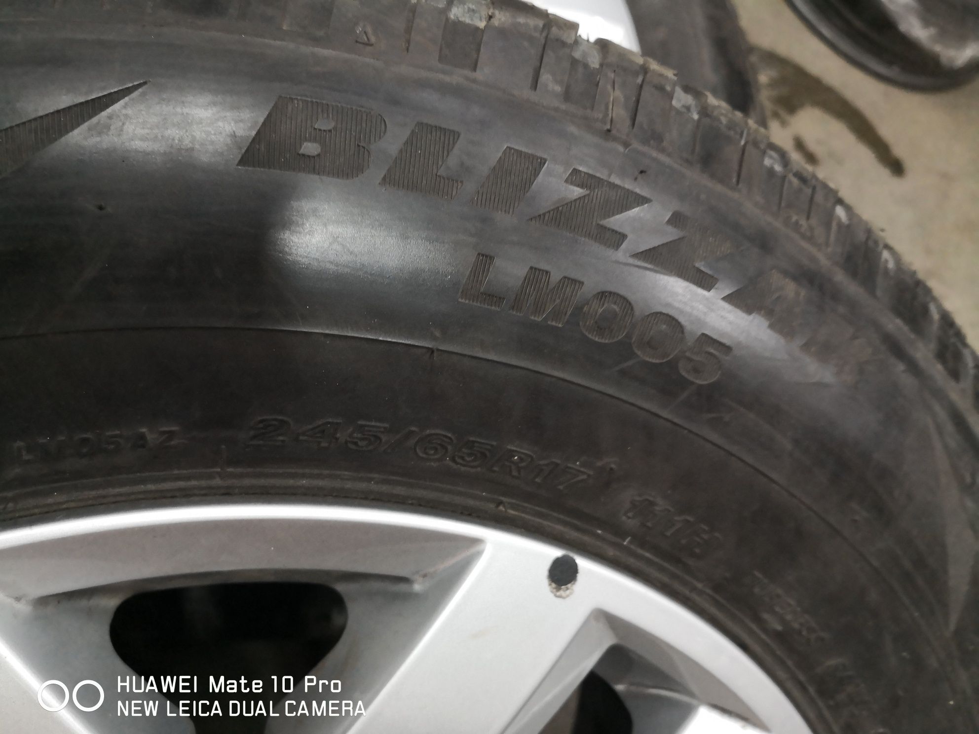 245 65 17 цола гуми Bridgestone dot 22