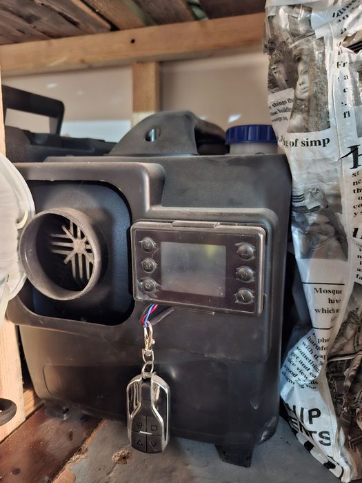 Сухой фен 3 в 1 новый.