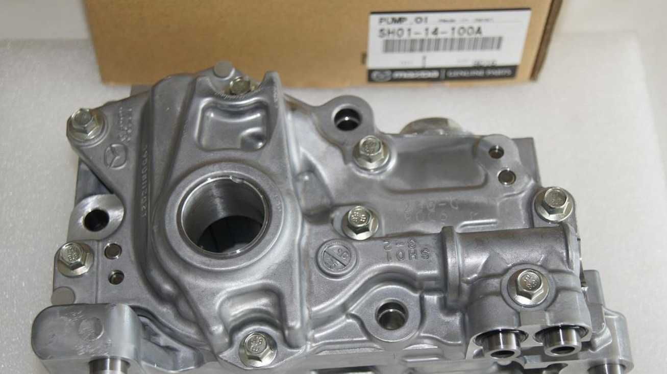 Маслена помпа за Mazda 2.2 SkyActiv D - ОРИГИНАЛНА