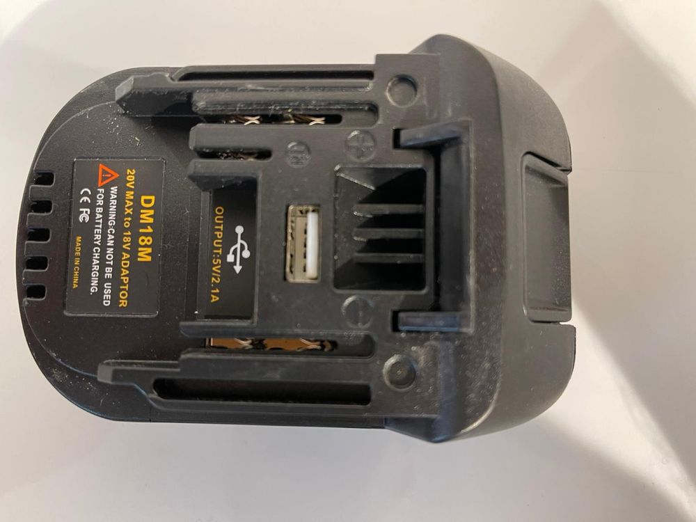 Adaptor dewalt , milwaukee to makita