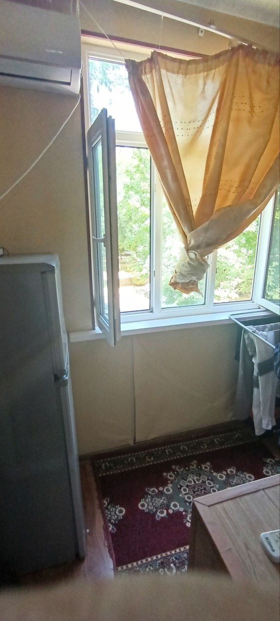 Срочно продам 2 комнатную квартиру Чиланзарский район 11 квартал