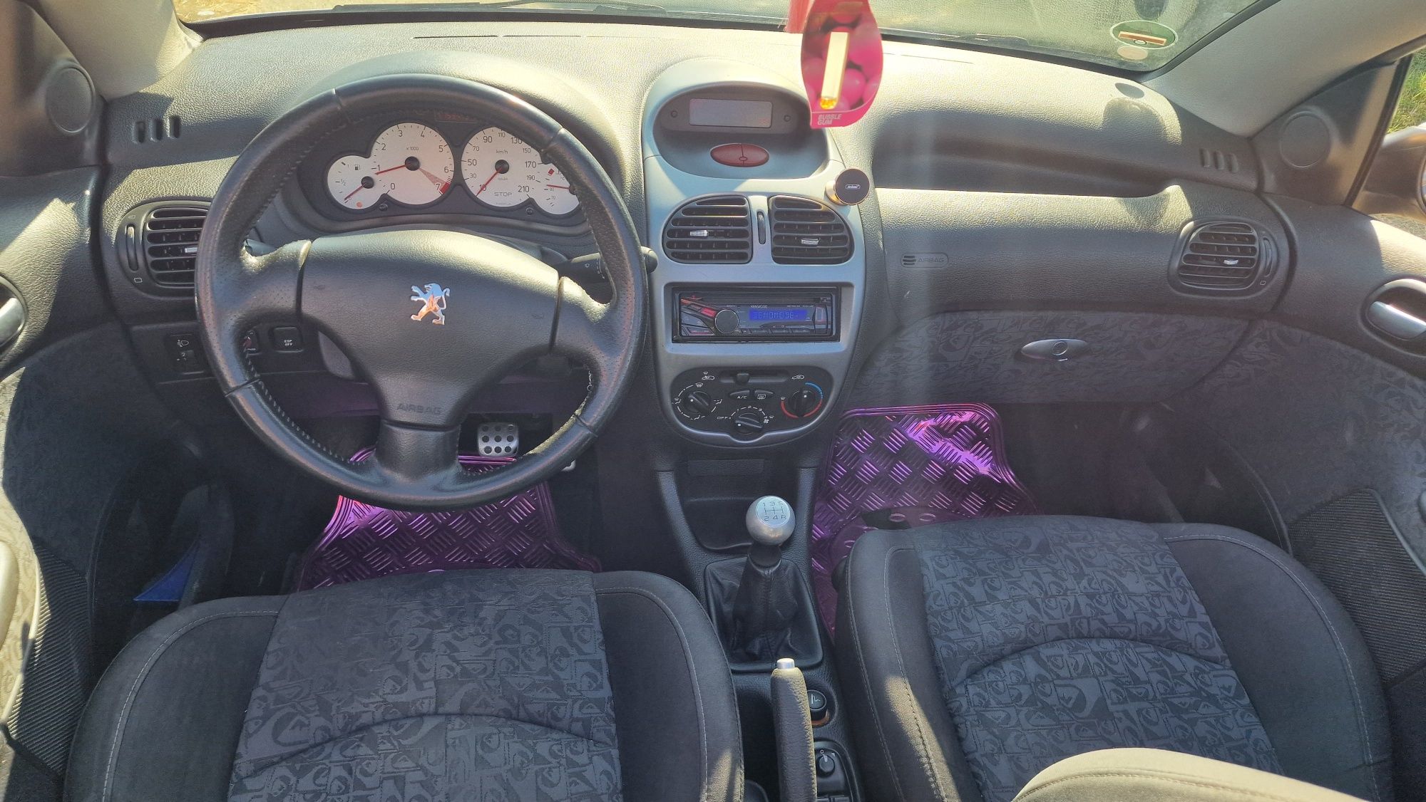 Vand Peugeot 206cc perfect functional