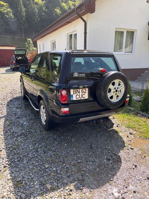 Vând Land Rover Freelander