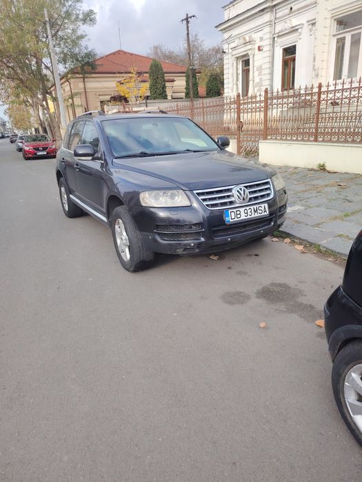 Vând touareg 2005 ofer fiscal pe loc