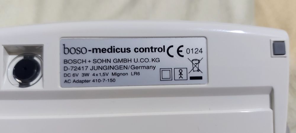 Tensiometru de brat boso medicus control